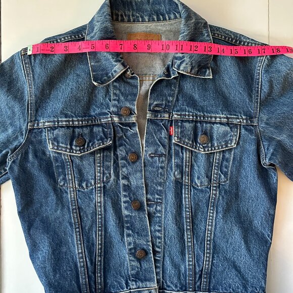 Levis Dark Denim Jean Jacket - Picture 2 of 9